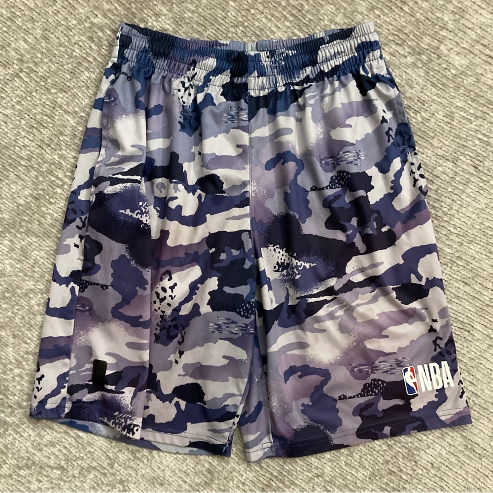 NBA Camo Print Basketball‎ Shorts Size M Purple Gray Athletic Drawstring